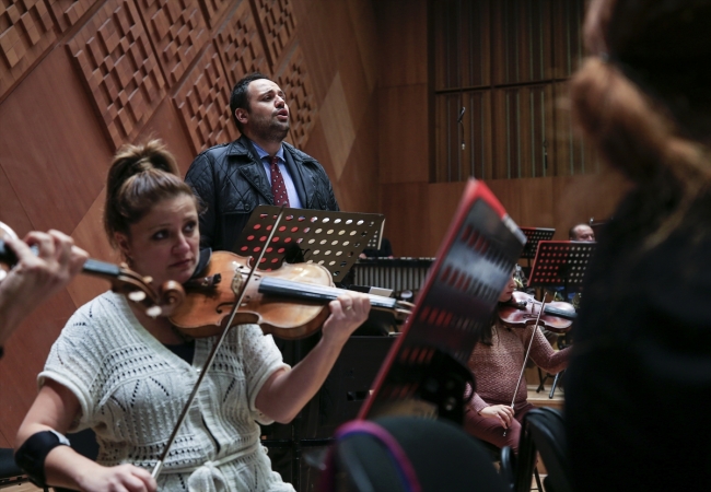 Yabancı besteci tarafından yazılan ilk Türkçe opera: Troya